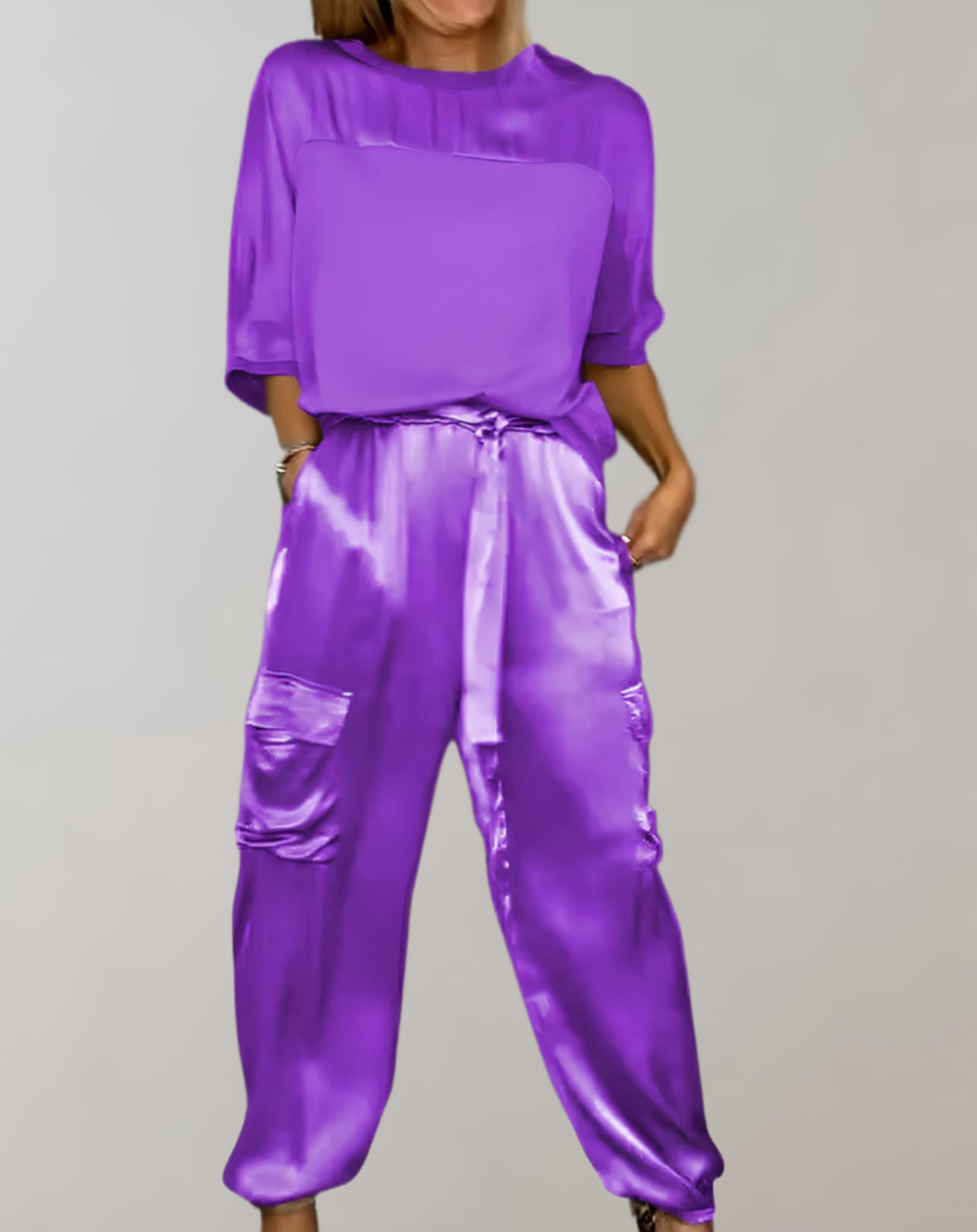 TAHLIA – SILKY CARGO LOUNGE SET